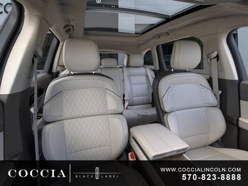New 2026 Lincoln Nautilus Black Label w/ Jet Appearance Package AWD/4WD image 10