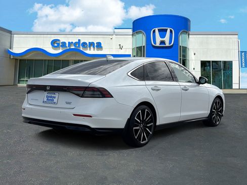Used 2026 Honda Accord Touring image 6