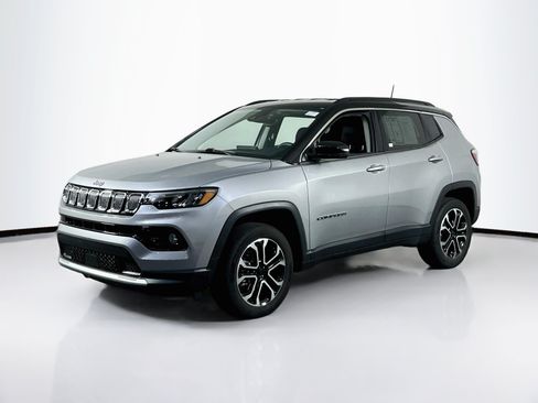 Used 2022 Jeep Compass Limited AWD/4WD image 1
