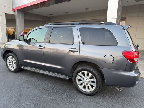 Used 2013 Toyota Sequoia Limited image 4