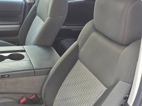 Used 2015 Toyota Tundra SR5 RWD image 21