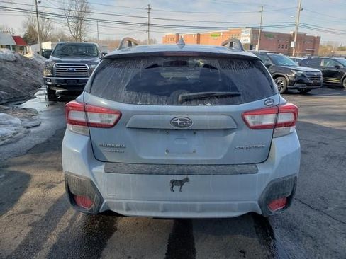 Used 2018 Subaru Crosstrek 2.0i Premium w/ Moonroof Package image 4