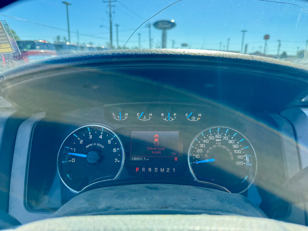 Used 2013 Ford F150 XLT w/ Luxury Equipment Group AWD/4WD image 15