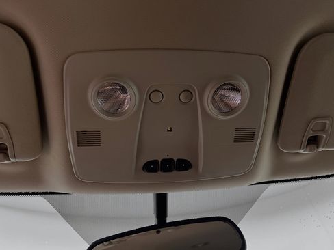 Used 2016 Buick Enclave Leather image 21