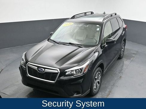 Used 2020 Subaru Forester Premium image 20
