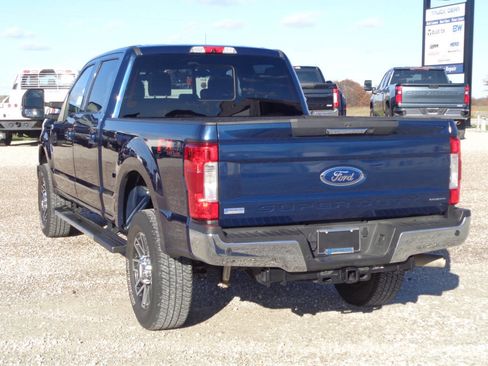 Used 2017 Ford F250 Lariat w/ Lariat Value Package image 9