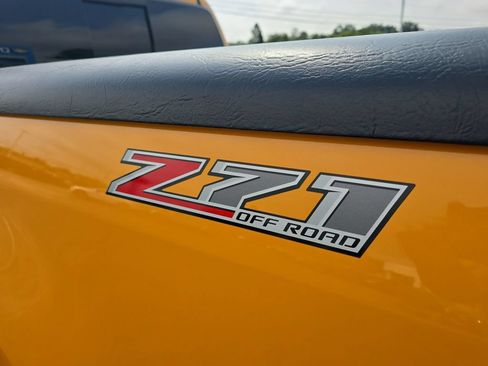 Used 2018 Chevrolet Colorado Z71 AWD/4WD image 11