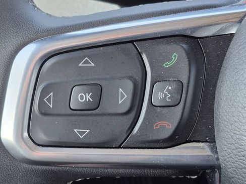 Certified 2025 Jeep Wrangler Unlimited Sahara AWD/4WD image 12
