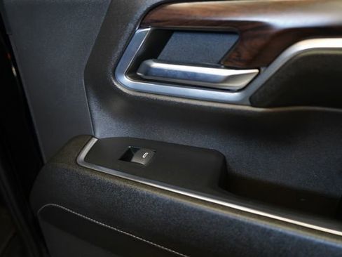 Used 2024 GMC Sierra 3500 SLT w/ SLT Convenience Package AWD/4WD image 47