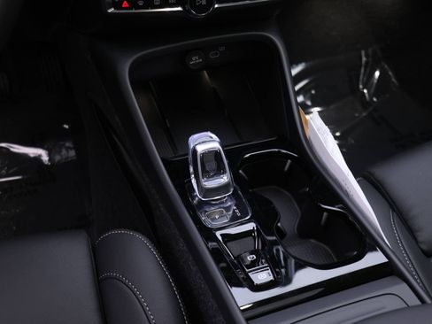 New 2026 Volvo XC40 B5 Plus w/ Protection Package Premier image 13