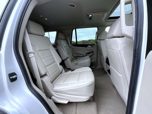Used 2020 GMC Yukon Denali w/ Denali Ultimate Package image 18