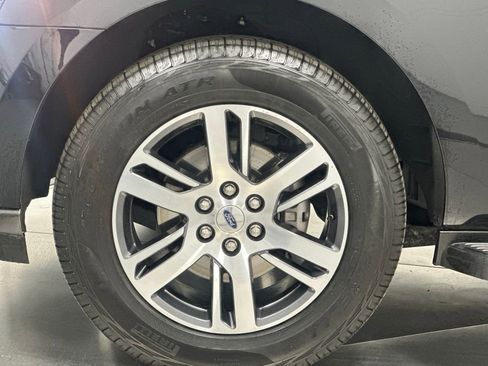 Certified 2024 Ford Expedition Limited image 31