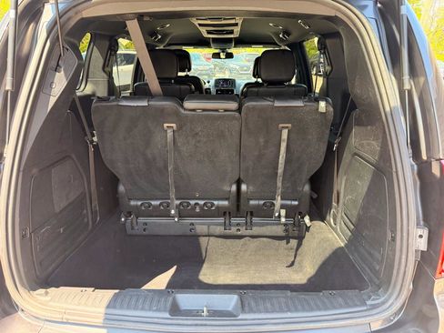Used 2019 Dodge Grand Caravan GT FWD image 23