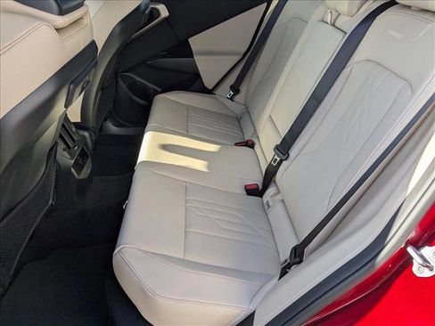 Used 2025 BMW X3 xDrive30i w/ Premium Package image 15