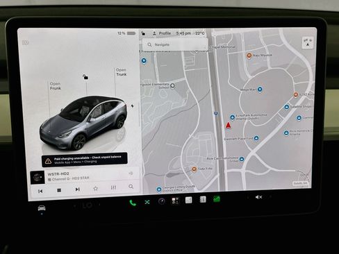 Used 2025 Tesla Model Y Long Range AWD/4WD image 19