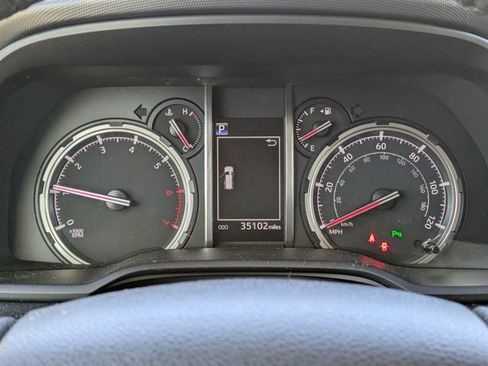 Used 2021 Toyota 4Runner Limited image 29