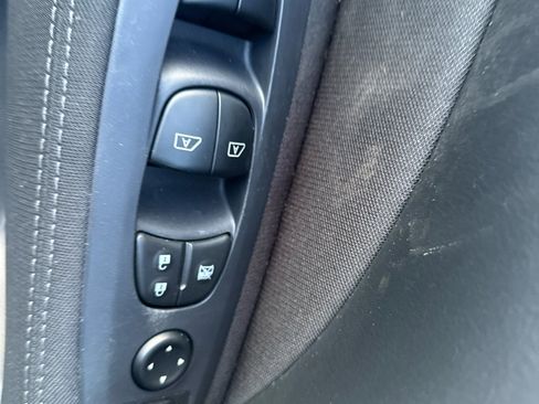 Used 2017 Nissan Pathfinder SV w/ SV Cold Weather Package image 27