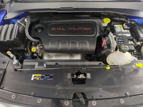 Used 2022 Jeep Compass Limited image 23