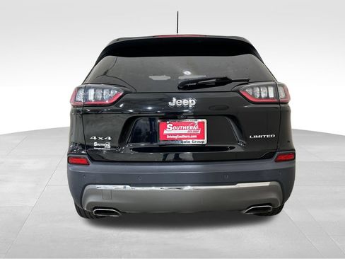 Used 2019 Jeep Cherokee Limited AWD/4WD image 4
