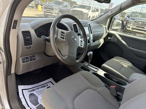 Used 2019 Nissan Frontier SV w/ Value Truck Package image 17