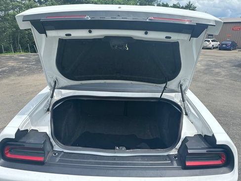 Used 2021 Dodge Challenger R/T RWD image 7
