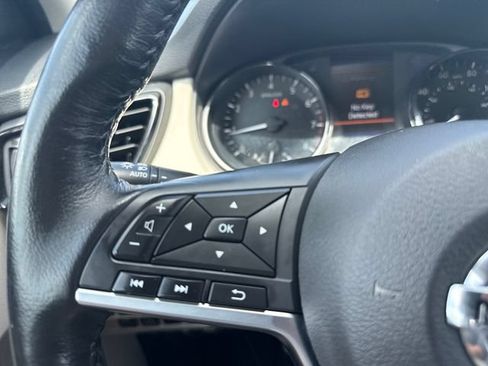 Used 2019 Nissan Rogue Sport SL w/ Premium Package AWD/4WD image 24