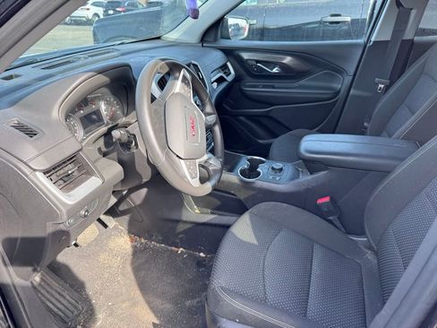 Used 2023 GMC Terrain SLE w/ Driver Convenience Package image 8