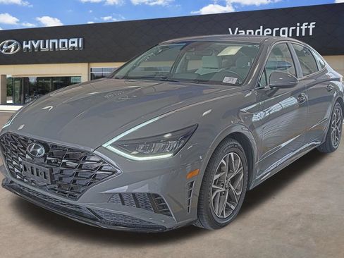 Used 2021 Hyundai Sonata SEL FWD image 1