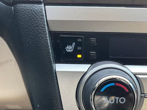 Used 2015 Subaru Outback 2.5i Premium image 17