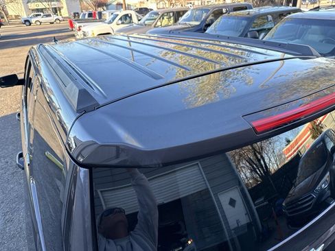 Used 2017 Chevrolet Tahoe LT image 27