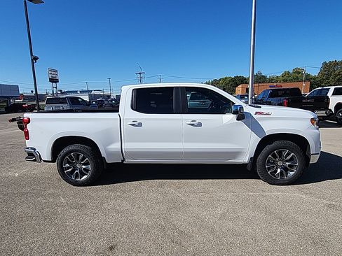 New 2026 Chevrolet Silverado 1500 LT w/ Z71 Off-Road Package image 10