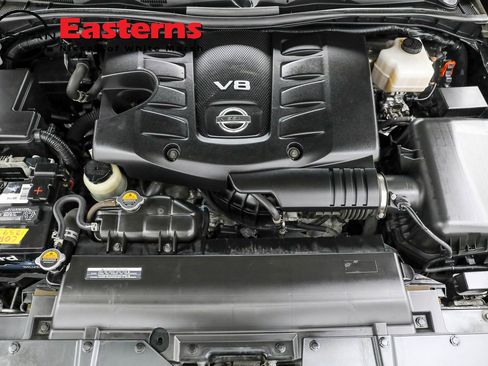 Used 2023 Nissan Armada SL w/ Midnight Edition Package image 11