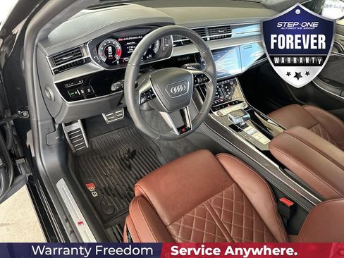 Used 2024 Audi S8 AWD/4WD image 12