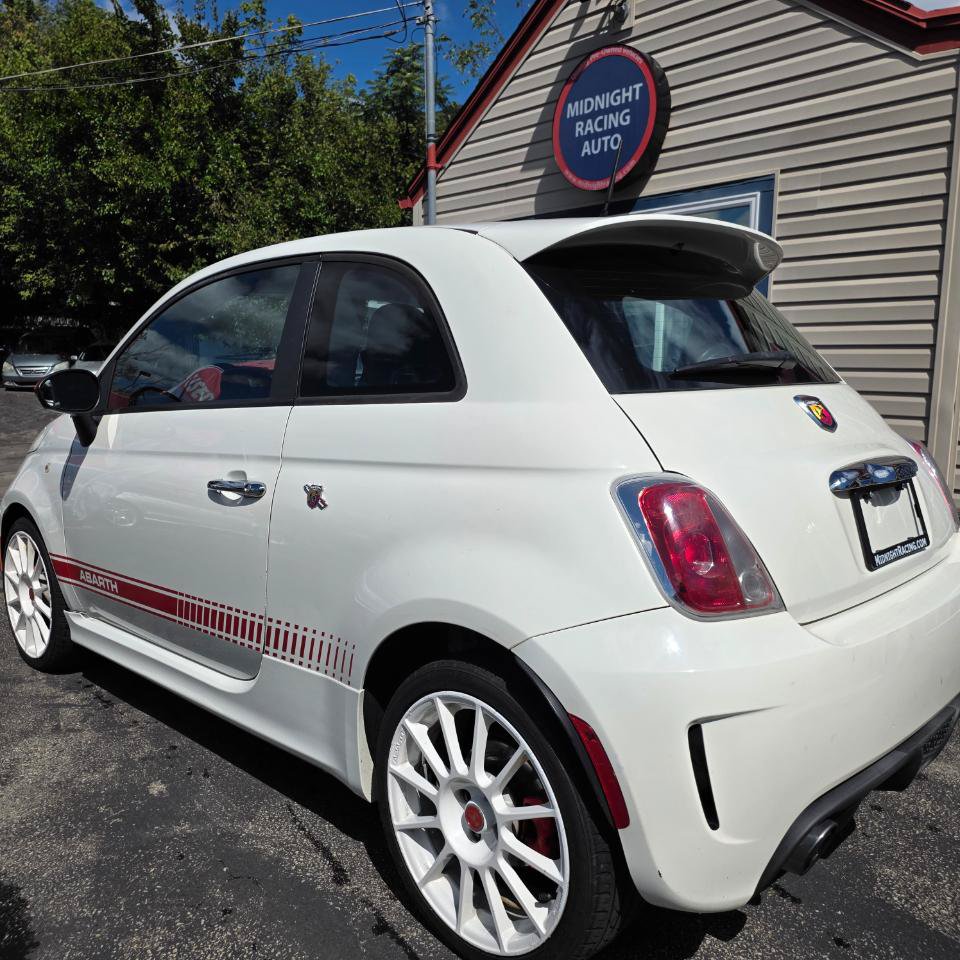 Used 2013 FIAT 500 Abarth w/ Comfort/Convenience Group FWD image 10