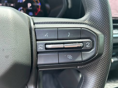 Used 2024 Chevrolet Colorado Trail Boss AWD/4WD image 22