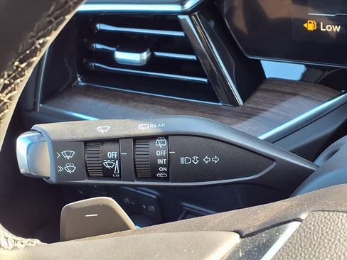 New 2026 Chevrolet Tahoe High Country w/ Sun And Tow Package image 18