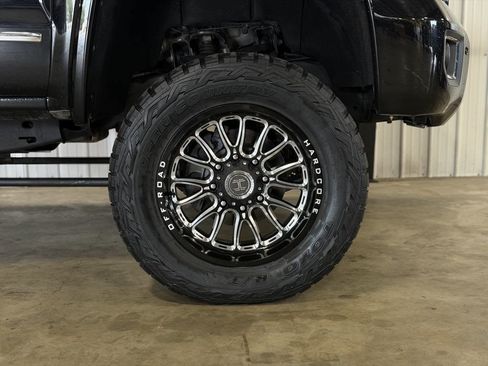 Used 2018 GMC Sierra 3500 Denali w/ Duramax Plus Package AWD/4WD image 30