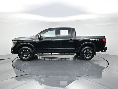 Used 2024 Nissan Titan PRO-4X w/ Pro-4x Convenience Package AWD/4WD image 3