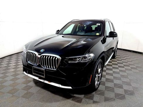 Certified 2024 BMW X3 xDrive30i w/ Convenience Package w/ZPA AWD/4WD image 3