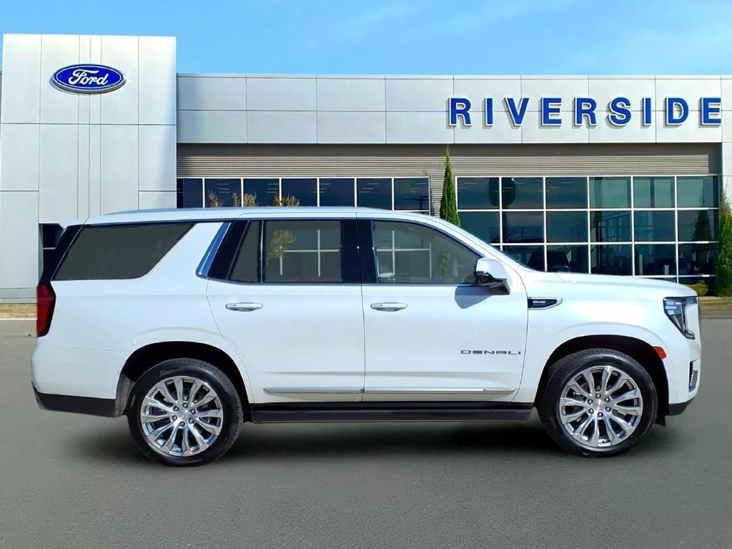 Used 2022 GMC Yukon Denali AWD/4WD image 8