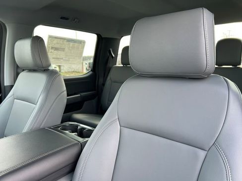 New 2025 Ford F150 Lightning Flash AWD/4WD image 17