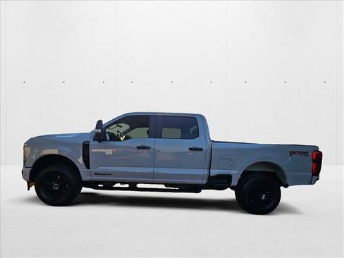 New 2026 Ford F250 XL w/ STX Appearance Package AWD/4WD image 5