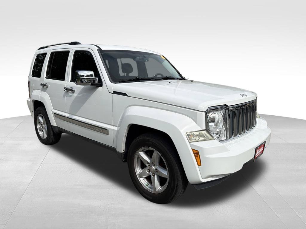 Used 2012 Jeep Liberty Limited w/ Comfort/Convenience Group AWD/4WD image 8