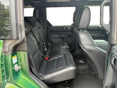 Used 2025 Ford Bronco Badlands AWD/4WD image 26