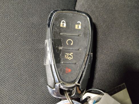 Used 2022 Chevrolet Malibu LT FWD image 32