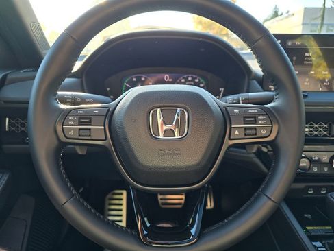 Certified 2025 Honda Accord Sport image 15
