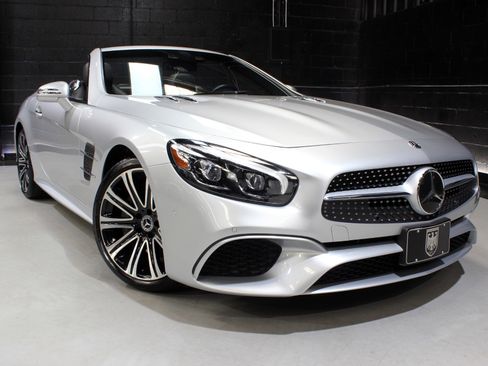 Used 2019 Mercedes-Benz SL 450 SL 450 Driver Assistance w/ Premium Package image 10