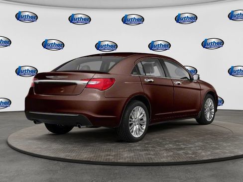 Used 2013 Chrysler 200 Touring FWD image 2