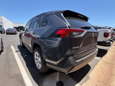 Used 2025 Toyota RAV4 LE AWD/4WD image 3