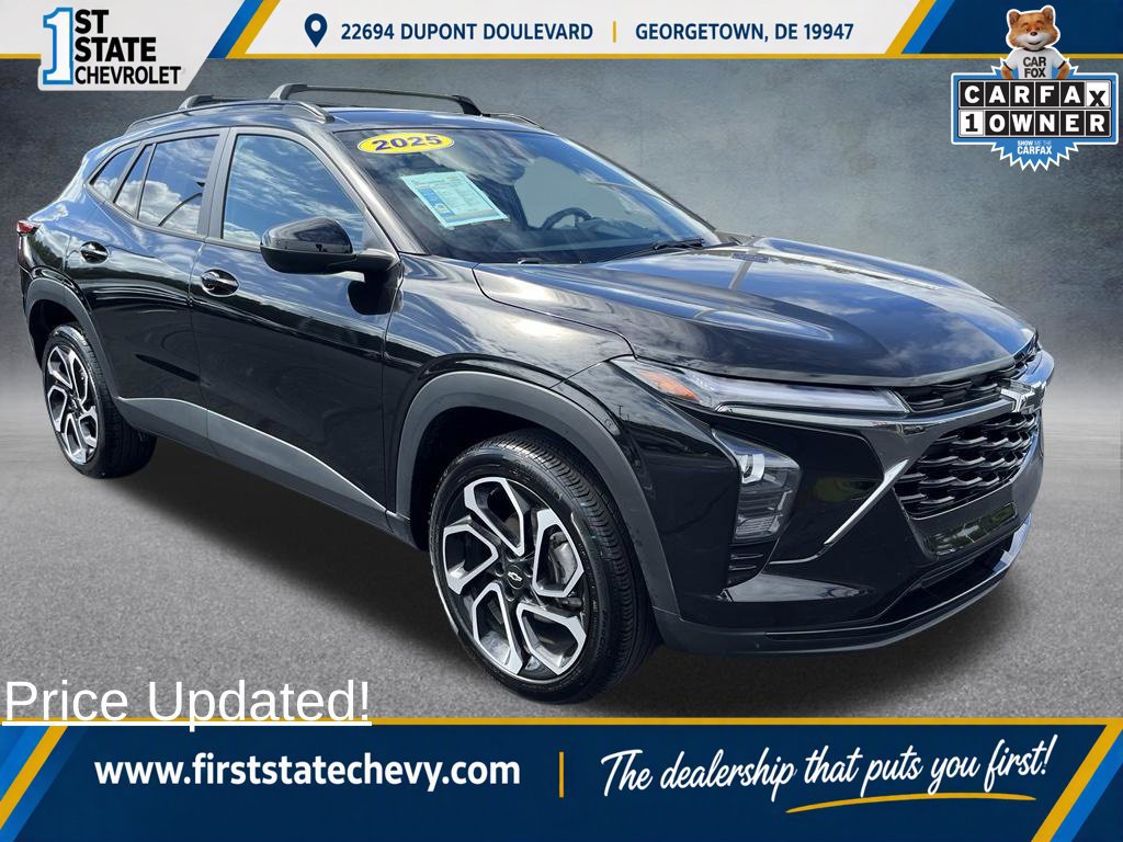 Used 2025 Chevrolet Trax RS w/ Driver Confidence Package FWD image 1